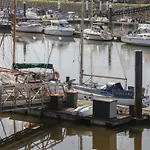 Marina House Lägenhet