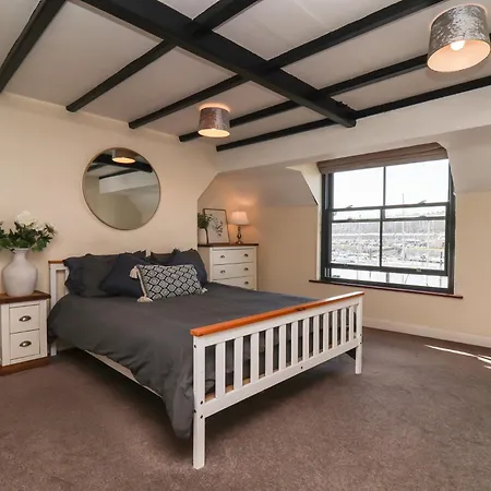 Apartmán Marina House *