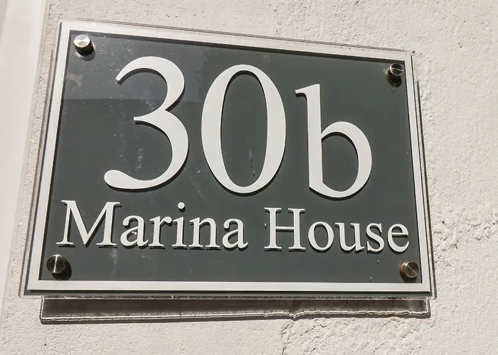 Marina House דירה *