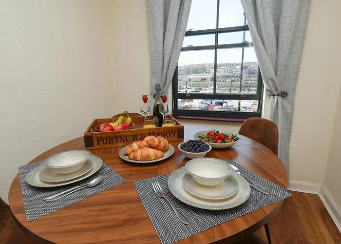 Marina House דירה *