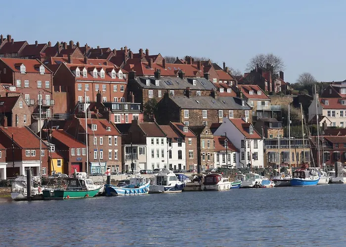 דירה Marina House וויטבי