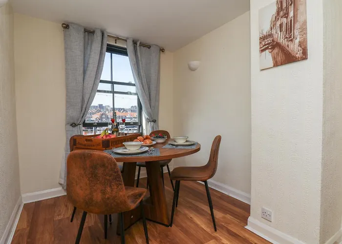 Marina House Apartment